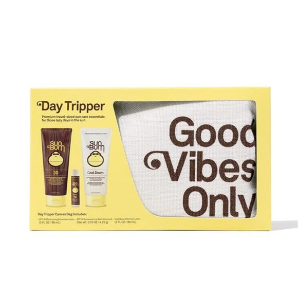 Premium Day Tripper | Travel-Sized Sun Care Pack with Moisturizing Sunscreen - Picture 2 of 6